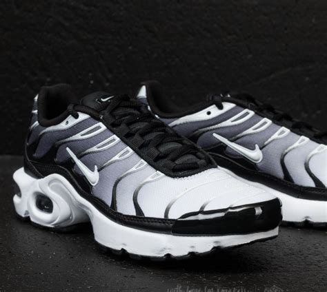 tns nike schuhe damen|legendäre Nike tn paaren.